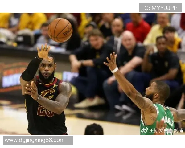 姚明与詹姆斯在比赛中的精彩对决与争议犯规分析