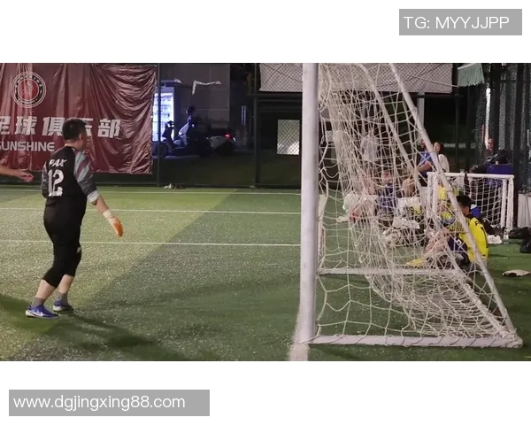 足球明星精彩瞬间汇总技巧集锦视频带你领略球场魅力与风采