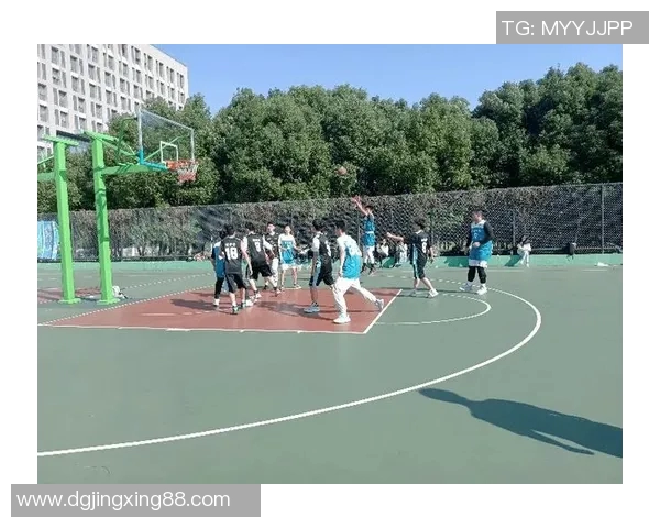 在南京街头偶遇篮球明星的奇妙瞬间与热血故事 在南京街头偶遇篮球明星的奇妙瞬间与热血故事